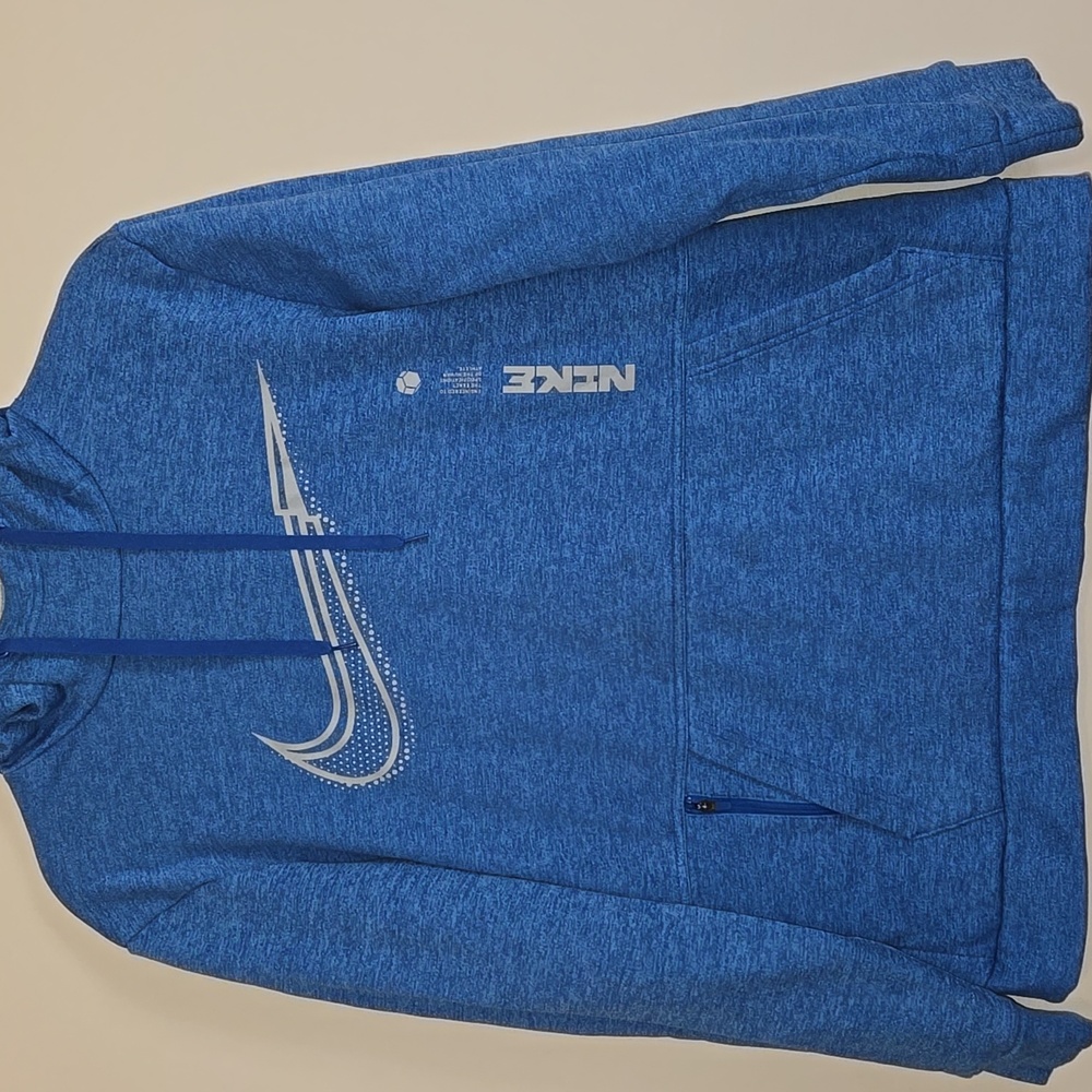 Nike Therma-Fit Hoodie
